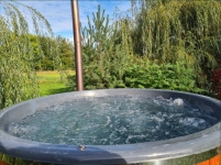Brno levné sauny  Prodám jacuzzi vanu používanou na přívěsu