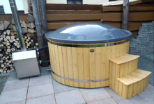 Praha Zahradní vířivka Hot Barrel (volba HOLANDSKO) LED